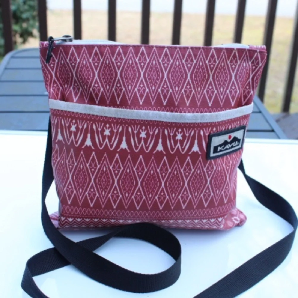 Kavu cross body bag Genuine Leather
